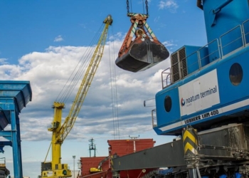 واگذاری 50 ساله حق بهره برداری بندر کراچی به شرکت بنادر ابوظبی