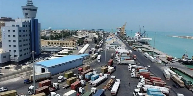 آغاز عملیات اجرایی زیرساخت بندر بونجی شهرستان جاسک/ فراهم شدن امکان پهلوگیری تانکرهای نفتی در کوه مبارک
