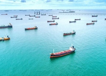 اجتماع دوباره ابرنفتکش‌های سعودی در آب‌های مصر