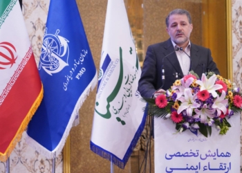 بازنگری موشکافانه قراردادهای اپراتوری، لجستیکی و بندری از سوی سازمان بنادر/ نظام تعرفهگذاری خدمات دریایی و بندری بازطراحی میشود/ اهمیت بسیار بالای ارتقاء ایمنی و استاندارسازی عملیات بندری