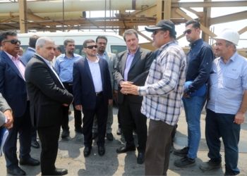 طرح‌های سازمان در بنادر و جزایر با رویکرد توسعه اقتصادی و اجتماعی تعریف می‌شود/ نقش بین‌المللی هرمزگان در اثرگذاری توسعه تجارت دریایی غیرقابل انکار است