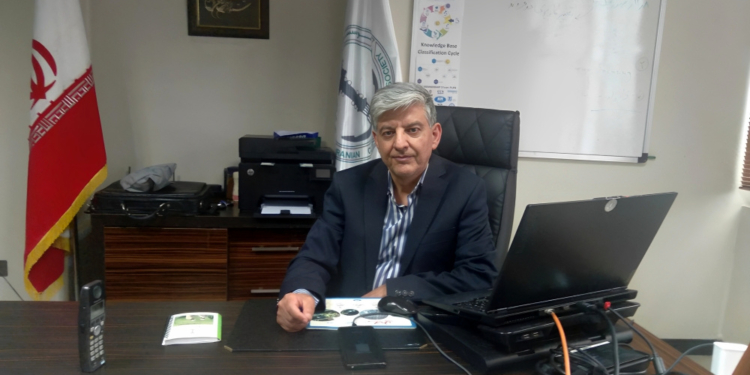 انتقاد از کم توجهی رسانه ملی به موضوع مهم اقتصاد دریا محور