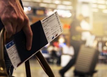 مرگ تدریجی گردشگری با لغو بلیت چارتری