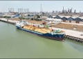 پهلوگیری کشتی ۱۷۰۰ تنی برای بارگیری گاز LPG برای اولین بار در بندر آبادان