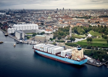 نامگذاری اولین کشتی خط کشتیرانی مرسک با سوخت متانول