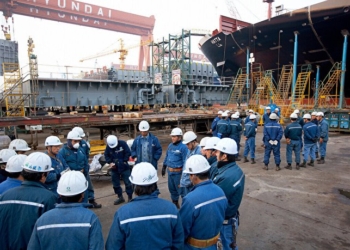 ۱۰ هزار کارگر خارجی و کره‌ای در بخش کشتی‌سازی کره جنوبی کار می‌کنند