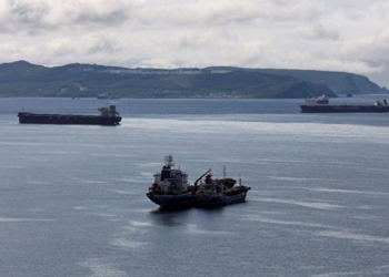 خرید نفت روسیه توسط پاکستان با یو‌آن چین