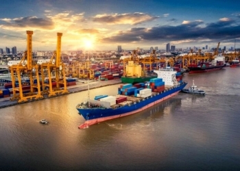 سرمایه گذاری سنگین ایران در بندر آستاراخان روسیه