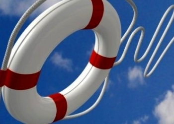 سه دریانورد در جزیره فارور از خطر مرگ نجات یافتند