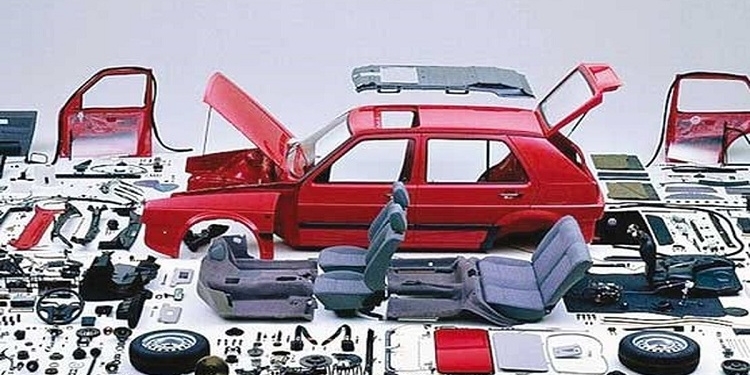 کمبود قطعات یدکی خودروهای داخلی هیچ توجیهی ندارد