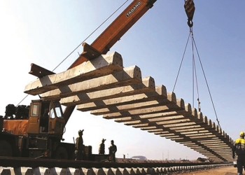 احداث خط آهن جدید بی‌فایده است