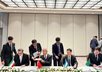 امضای برنامه عملیاتی راهگذر حمل و نقلی چین به اروپا از مسیر ایران