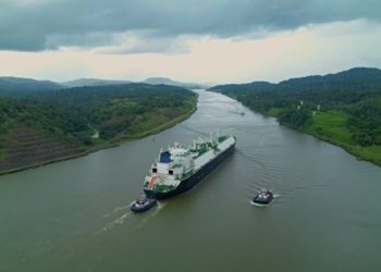 تعداد کشتی‌های عبوری از کانال پاناما باز هم کاهش می‌یابد