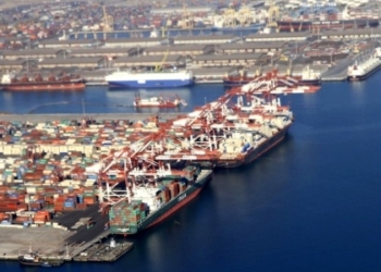 سیاست های توسعه دریامحور رهبری با تمام توان پیگیری خواهد شد