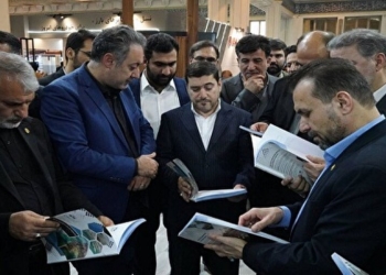 فصلنامه خدمات دریایی و بندری رونمایی شد