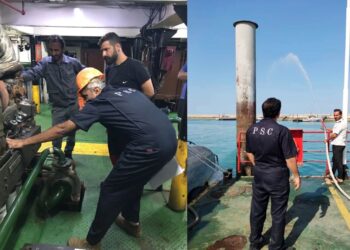 افزایش 24 درصدی تخلیه و بارگیری کالا در بندر جاسک