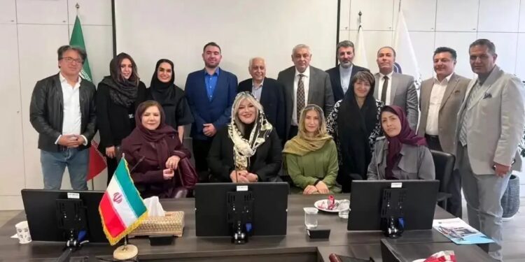 ایران و یونان تفاهم‌ نامه همکاری‌ های حمل‌ ونقل را امضا کردند