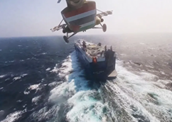 بحران در دریای سرخ هزینه حمل کالا، قیمت نفت و بیمه‌های دریایی را بالا می‌برد