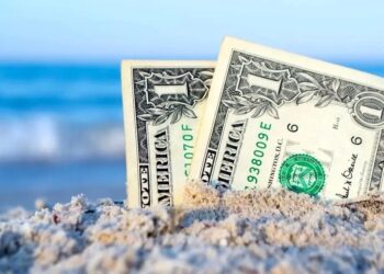 نواقص و ابهامات توسعه اقتصاد دریامحور در برنامه هفتم