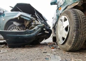 همیشه پای پول در میان است