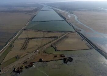 پروژه علاج بخشی خلیج گرگان با حضور سید ابراهیم رئیسی افتتاح شد