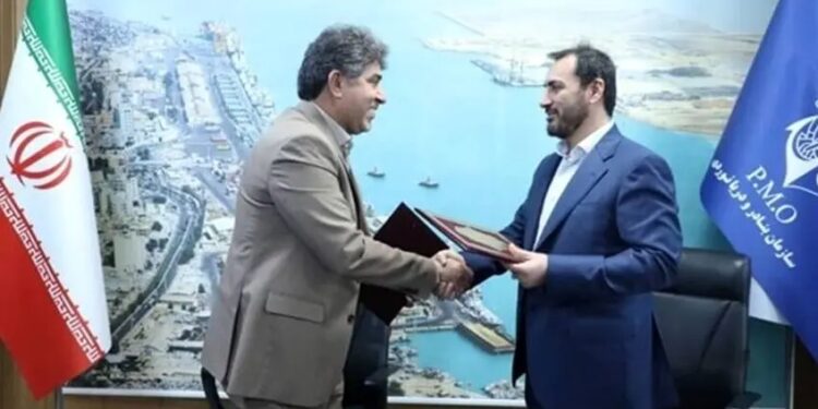 امضای سومین تفاهمنامه سرمایه گذاری به ارزش ۶۰۰ میلیارد ریال در مجتمع بندری نگین