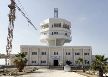 بهره برداری از بندر چند منظوره ابوموسی در سفر رییس‌جمهوری