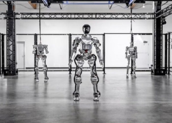 بی‌ام‌دبلیو ربات استخدام می‌کند - ترابران