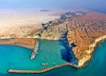 درآمد ۸۰ میلیارد دلاری با توسعه سواحل مکران