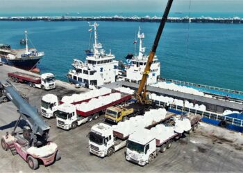 افزایش 25 درصدی ترانزیت از بنادر غرب هرمزگان