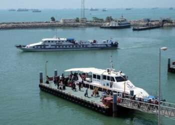 جابه جایی بیش از ۲۵۰۰ مسافر نوروزی از اسکله های بندر گز و بندر ترکمن تا سوم فروردین ماه
