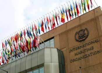 پیشنهادهای ایران برای پیشگیری و مقابله با آلودگی دریا در آیمو