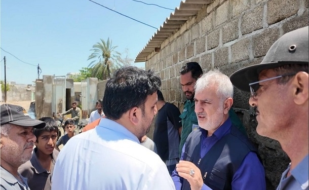 امدادرسانی اداره‌ کل بنادر و دریانوردی سیستان و بلوچستان به آسیب دیدگان سیل کنارک