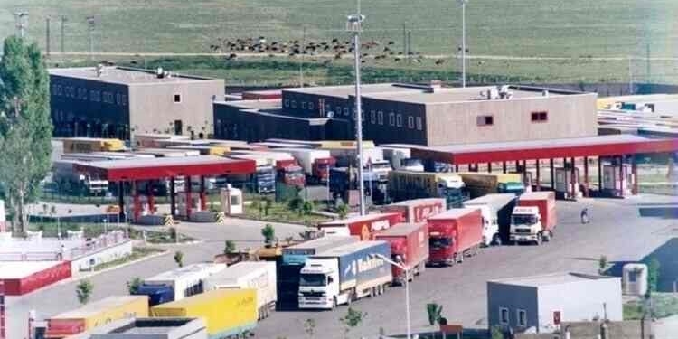 مرز ماهیرود