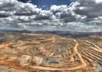 آشنایی با روش‌های میدانی در تولید نقشه‌های زمین‌شناسی