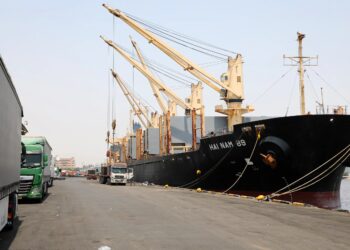 عملیات بندری وسایل نقلیه در بنادر شرق هرمزگان هوشمند سازی شد