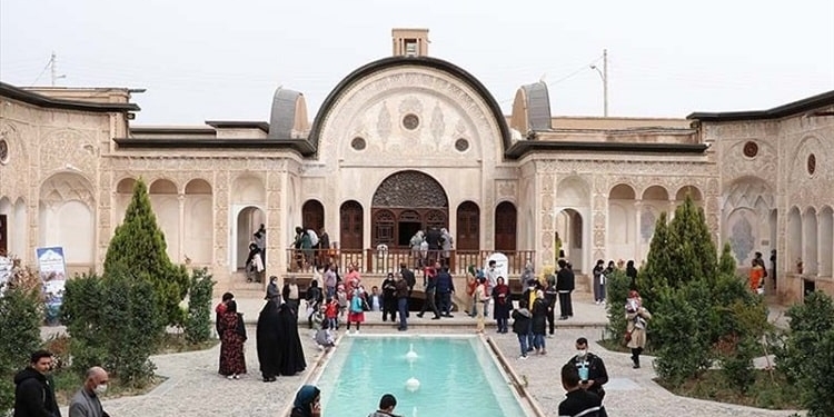 کاهش گردشگران نوروزی