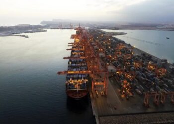 اتصال بندر صلاله عمان به جده عربستان از طریق جاده!