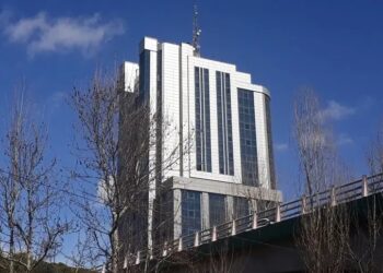 بلاتکلیفی نیروهای شرکتی سازمان بنادر