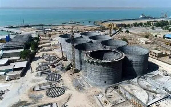 پیشرفت ۷۶ درصدی احداث بزرگترین پایانه مکانیزه غلات در بندر امام خمینی