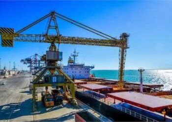 تخلیه و بارگیری ۱۴۵ میلیون تن انواع کالا در بنادر خوزستان