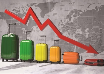 کاهش گردشگری