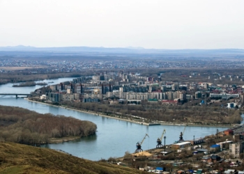 اهمیت آبراه‌های داخلی در ترانزیت قزاقستان