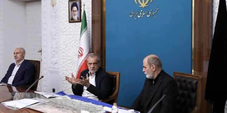 دستور پزشکیان بر ضرورت به‌ کارگیری به‌ روزترین فناوری‌ ها در توسعه مکران