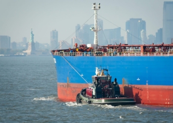 رکورد بی‌سابقه سفارش تانکر‌های نفتکش بعد از ۱۸ سال