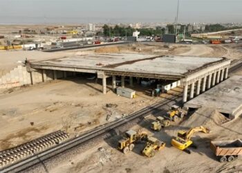 پروژه تقاطع غیر هم سطح بندر امام خمینی(ره) تکمیل می شود