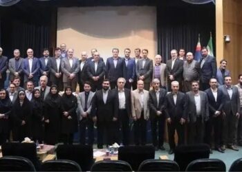 اهمیت تسهیل سرمایه گذاری داخلی و خارجی در بنادر ایران