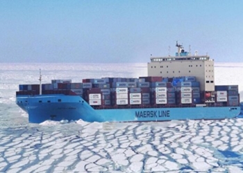 ترانزیت بزرگترین کشتی کانتینری از مسیر دریای شمال روسیه