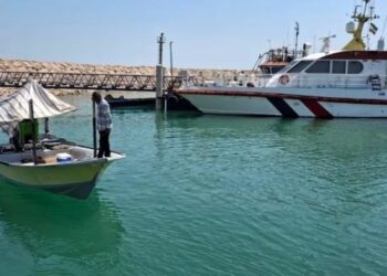 41 هزار هکتار از پهنه آبی بنادر غرب استان هرمزگان آب‌ نگاری شد