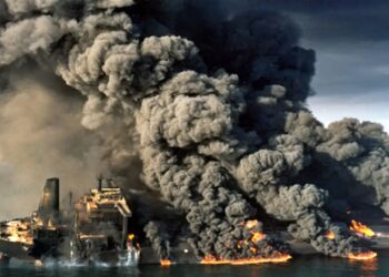 جنگ نفتکش های خلیج فارس بروز می دهد؟